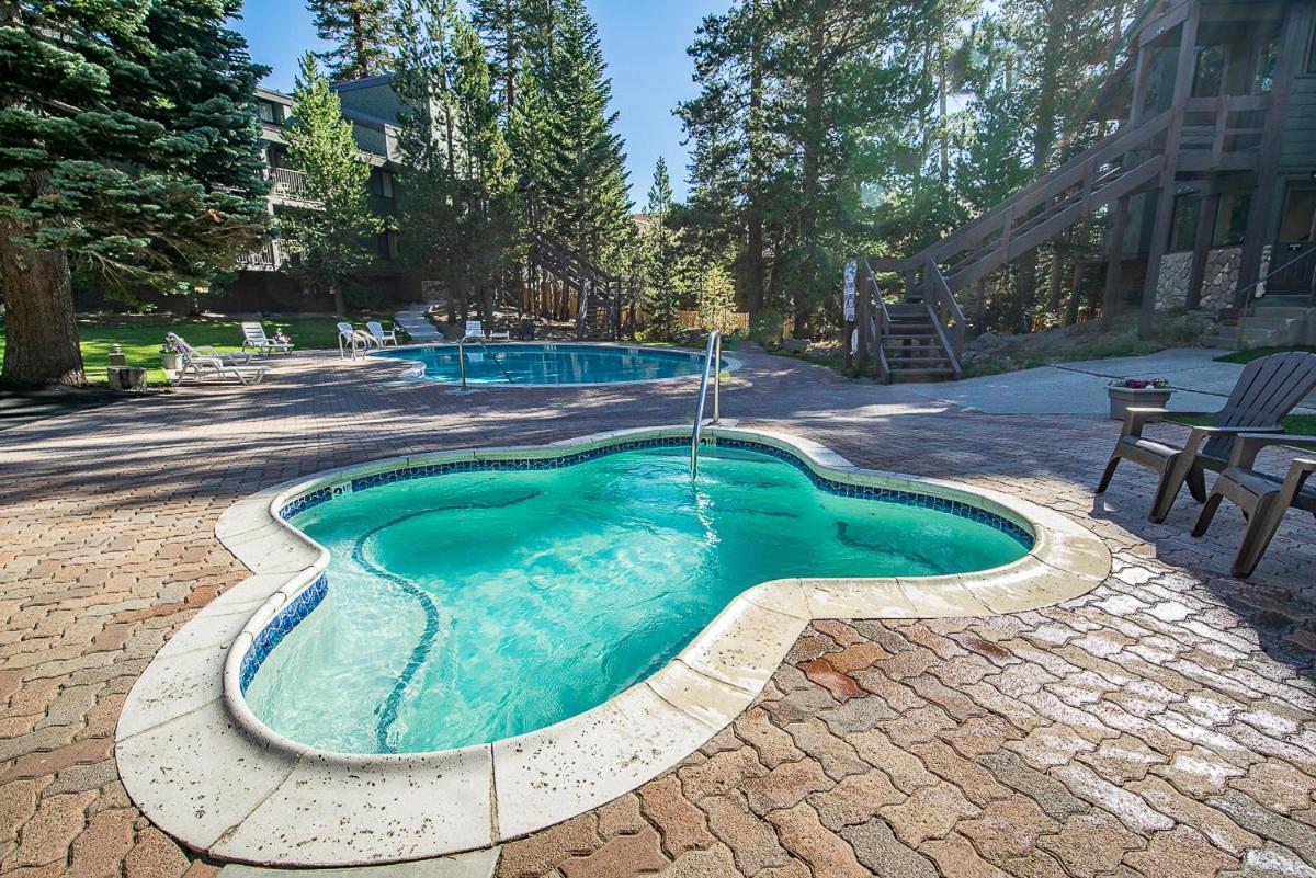 Fully Renovated! St Anton #17 Ski In Ski Out 1 Bedroom 1 Bathroom Condo! Sleeps Up To 4! Mammoth Lakes Exterior photo