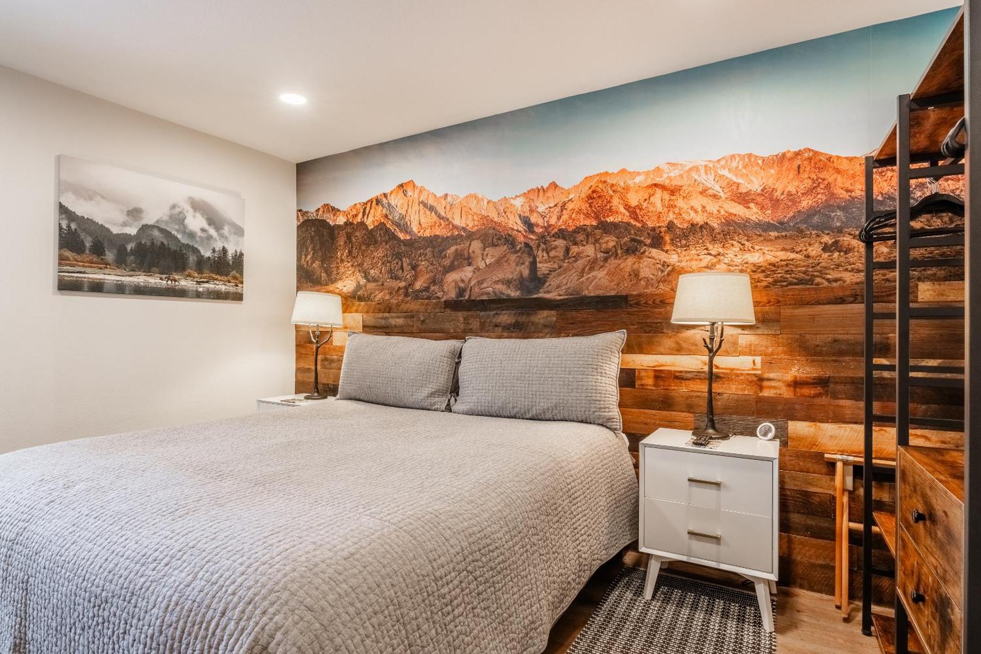 Fully Renovated! St Anton #17 Ski In Ski Out 1 Bedroom 1 Bathroom Condo! Sleeps Up To 4! Mammoth Lakes Exterior photo